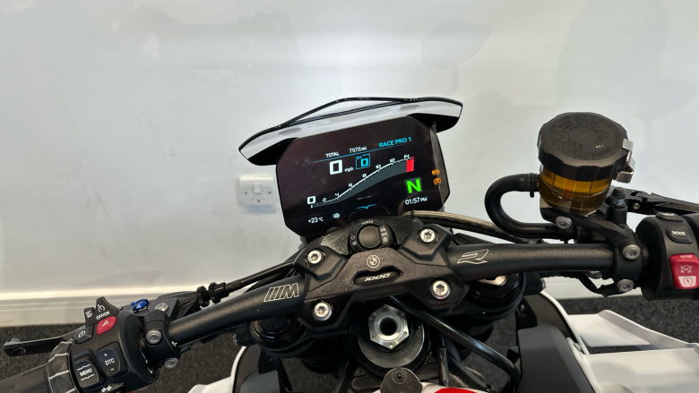 (23MY) BMW M1000 R